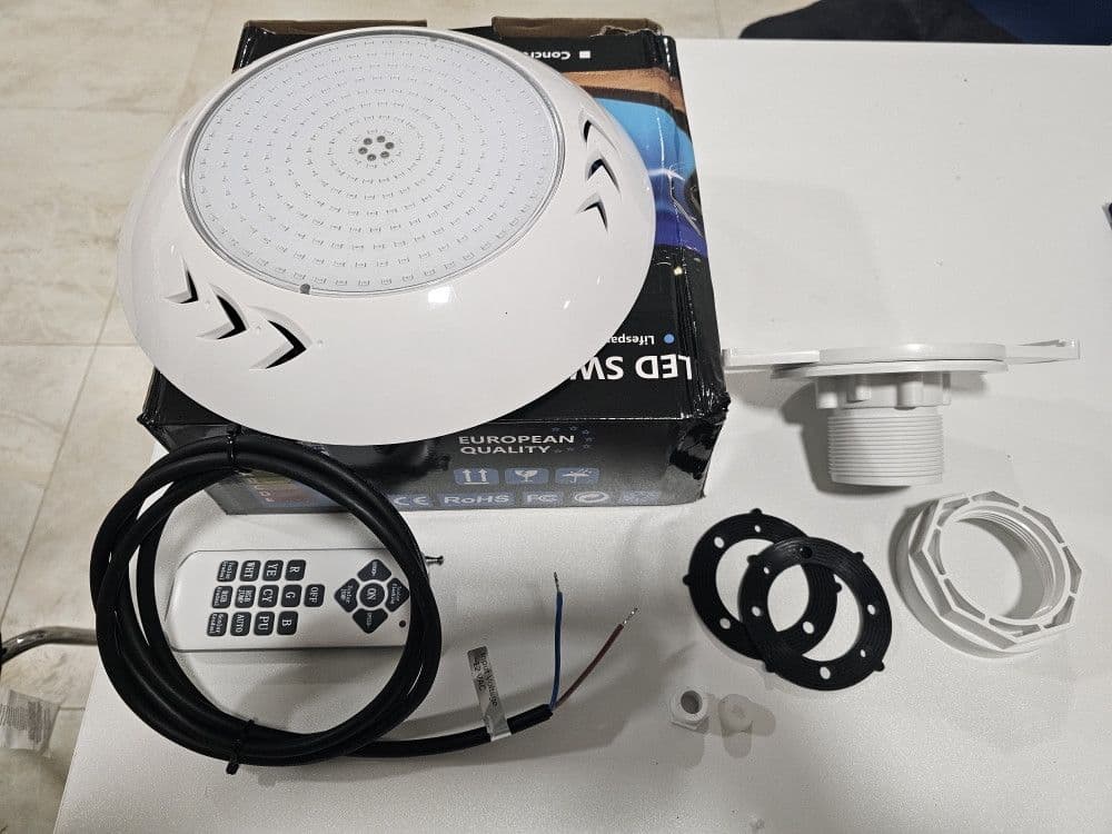 Reflektor LED RGB 18W za prodor 2"